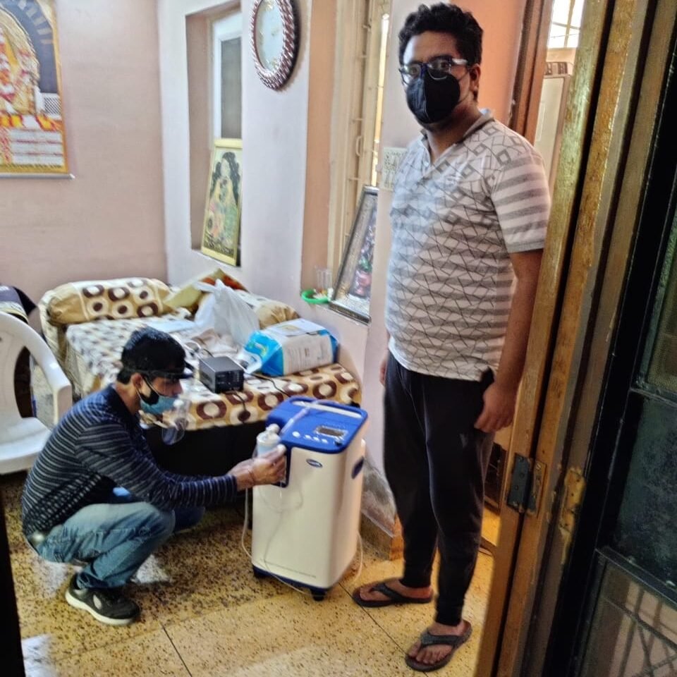 2021 - Aman Seth installing Oxygen Concentrator